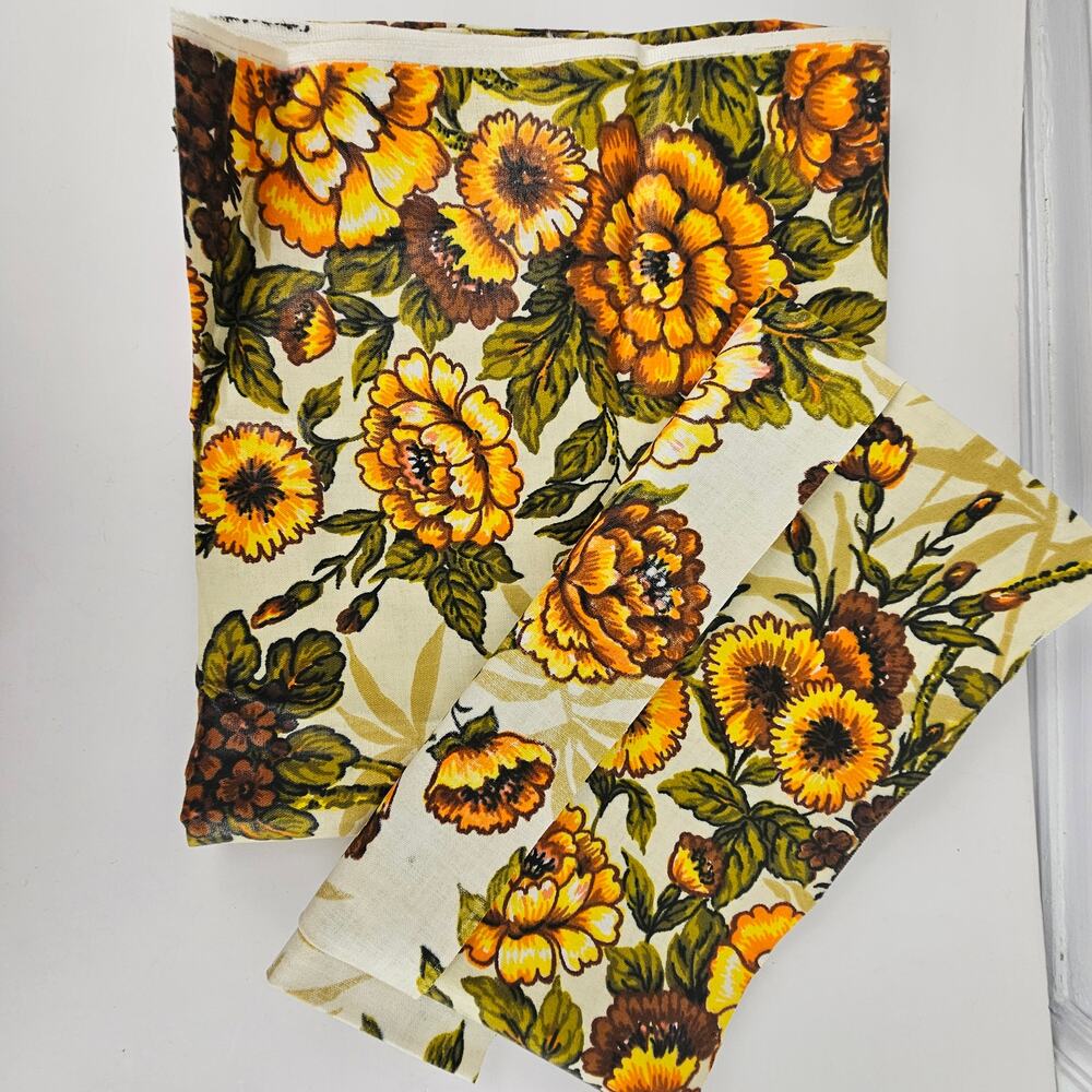 VTG MCM 70s gold green orange floral upholstery home decor fabric